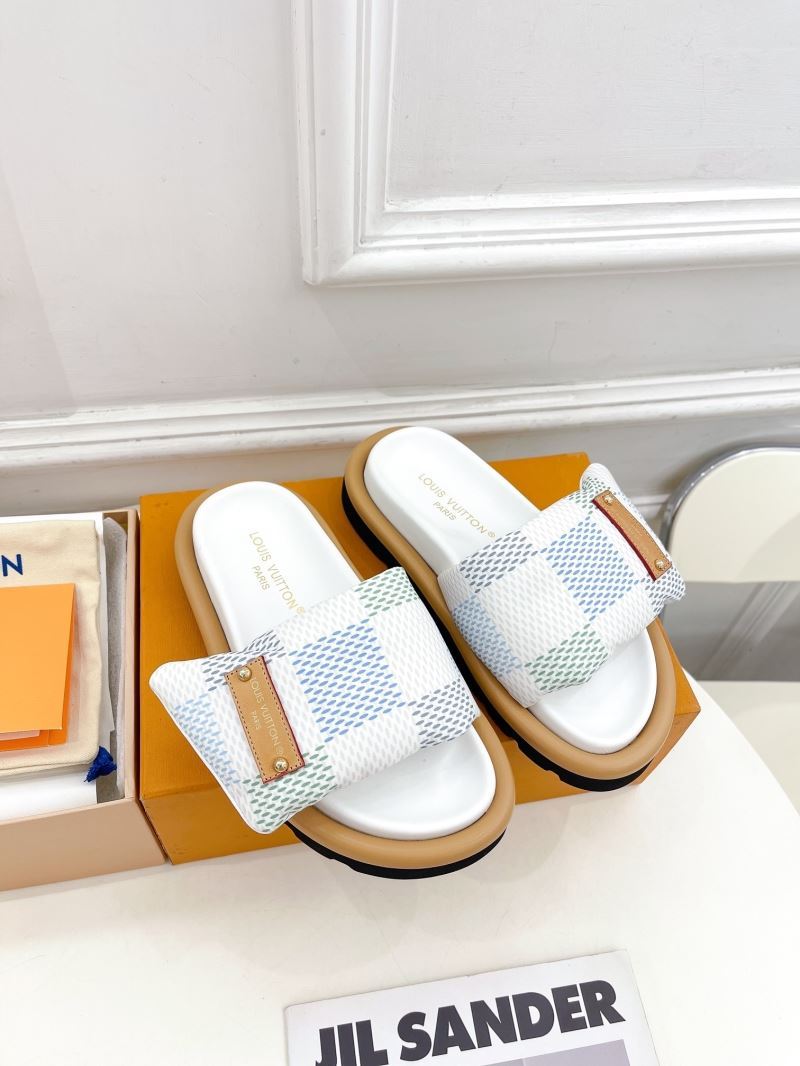 Louis Vuitton Slippers